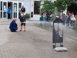 locsoló gyerek