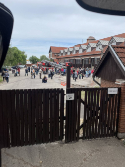Kinyíltak a szertárkapuk