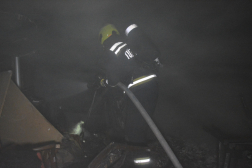 Tűz keletkezett egy négyemeletes lakóépületben, Budapest VI. kerületében