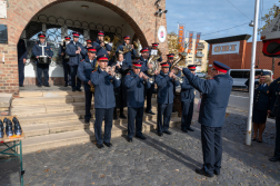 Halottak napi koszorúzás IV. HTP.