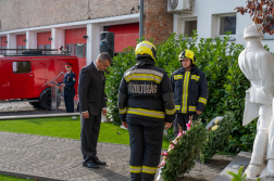 Halottak napi koszorúzás IV. HTP.