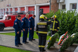 Halottak napi koszorúzás IV. HTP.