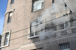 Berendezési tárgyak égtek