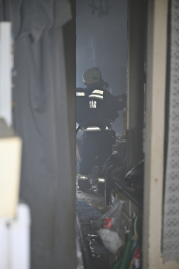 Berendezési tárgyak égtek