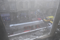 Berendezési tárgyak égtek