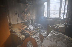 Berendezési tárgyak égtek