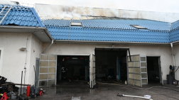 Autószerelő műhely égett a XIV. kerületben