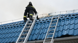 Autószerelő műhely égett a XIV. kerületben