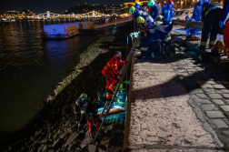 xBudai alsó rakpart köveire zuhant egy nő