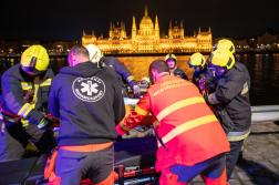 xBudai alsó rakpart köveire zuhant egy nő