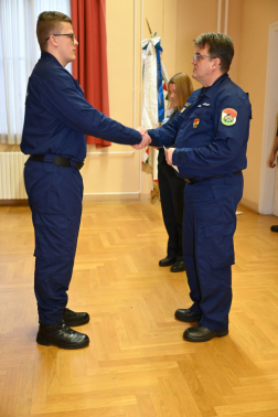 Parancs átadás az újoncnak