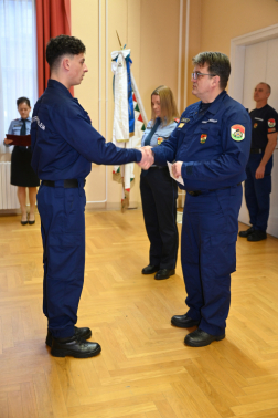 Parancs átadás az újoncnak