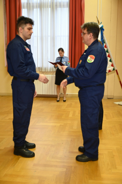 Parancs átadás az újoncnak