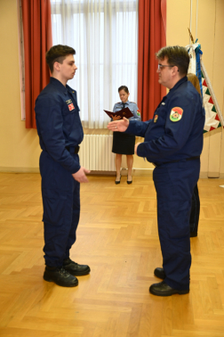 Parancs átadás az újoncnak