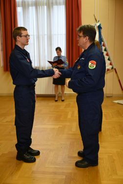 Parancs átadás az újoncnak