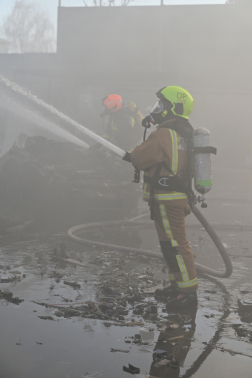 Tűz keletkezett egy hulladékfeldolgozó üzem területén